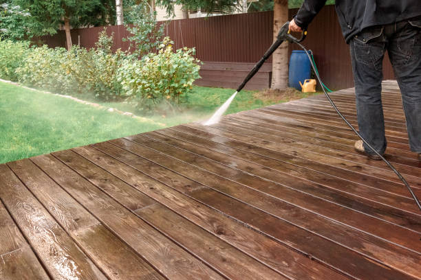 Best Animal Enclosure Cleaning  in North Industry, OH